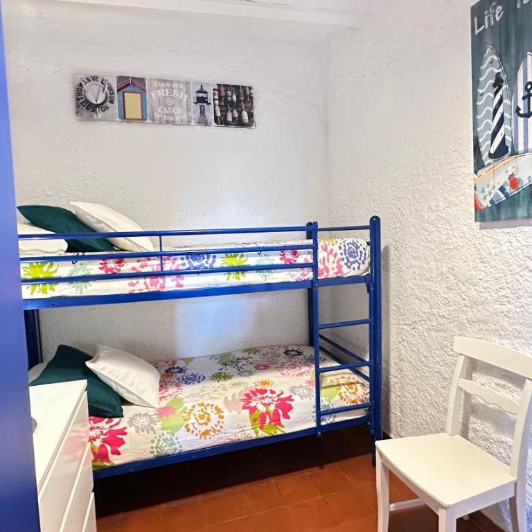 CASA CON JARDÍN A 35 METROS DE LA PLAYA. BR. - Casa de 3 dormitorios - 59