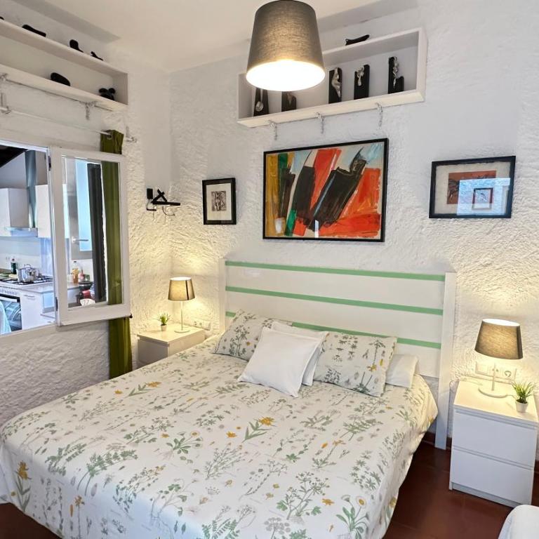 CASA CON JARDÍN A 35 METROS DE LA PLAYA. BR. - Casa de 3 dormitorios - 61