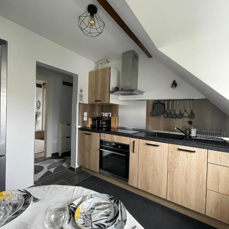 Comfortable F4 in Strasbourg-Near center & tram - One-Bedroom Apartment - 11