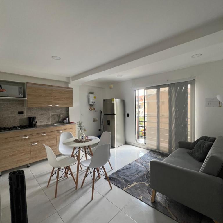 Apartamento en la América - One-Bedroom Apartment - 1