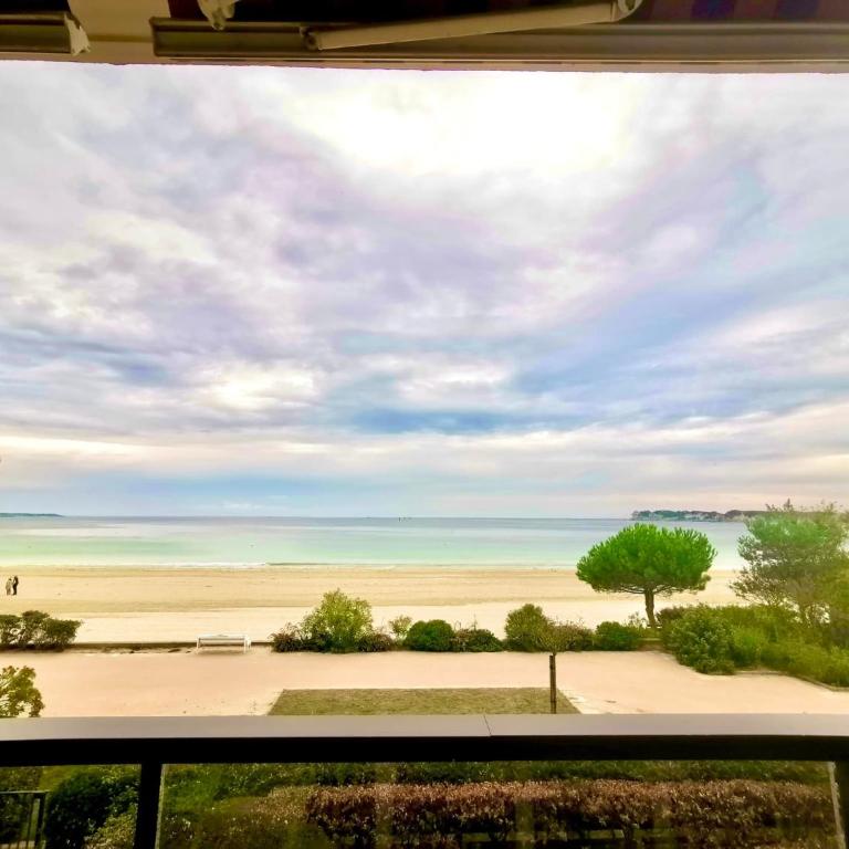 Appartement face mer Plage Benoît La Baule - Apartamento de 1 dormitorio - 3