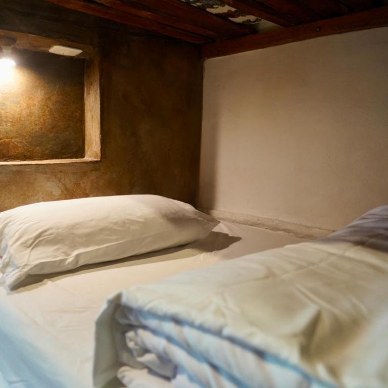 Cinnamon House - Bed in 10-Bed Mixed Dormitory Room - 1
