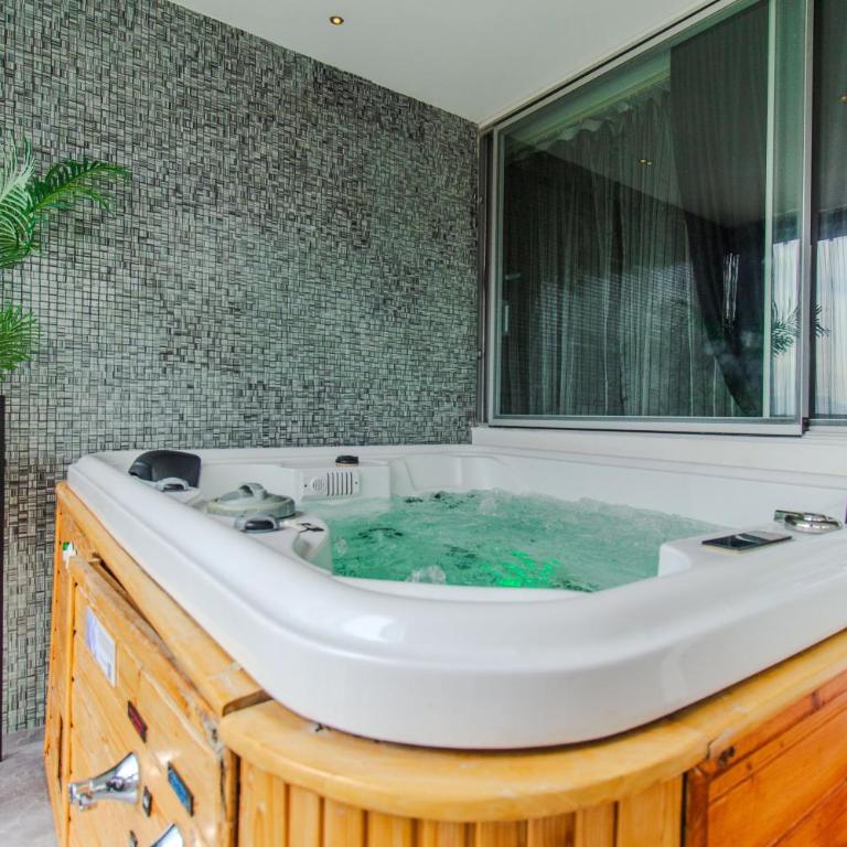 Haven, A Design Hotel - 4-Bedroom penthouse with Hot Tub - 11