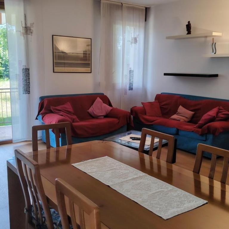 Grande appartamento immerso nel verde - Poeta - Appartamento con 2 Camere da Letto e Balcone - 8