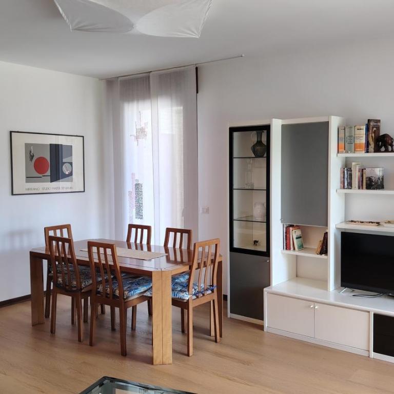 Grande appartamento immerso nel verde - Poeta - Appartamento con 2 Camere da Letto e Balcone - 9