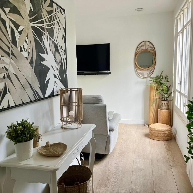 La Casa de la Brujita with AC License ESS02999 - Apartamento de 1 dormitorio - 2