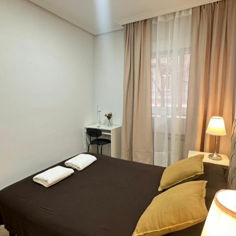 Habitaciones Díaz - Double Room with Shared Bathroom - 4