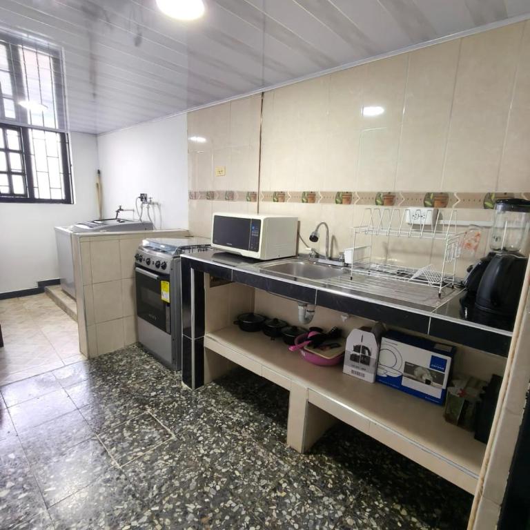 Apartamento entero dos alcobas - Two-Bedroom Apartment - 11