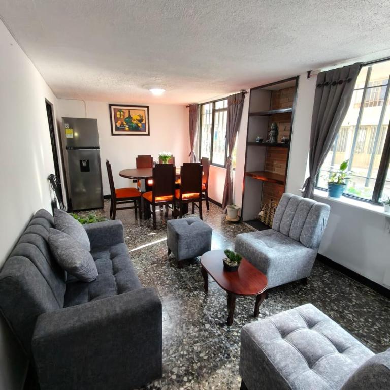 Apartamento entero dos alcobas - Two-Bedroom Apartment - 1