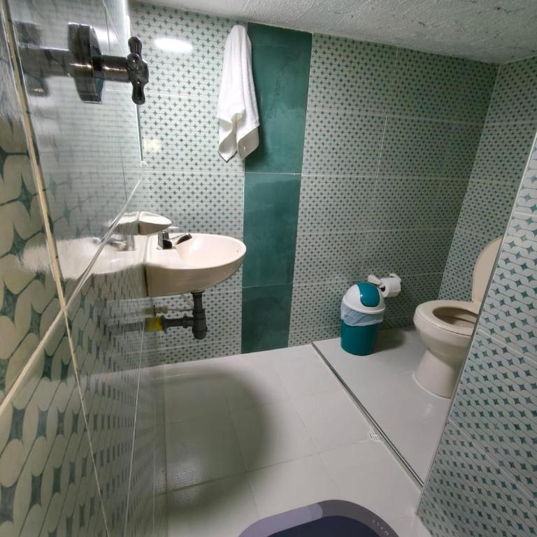 Apartamento entero dos alcobas - Two-Bedroom Apartment - 13