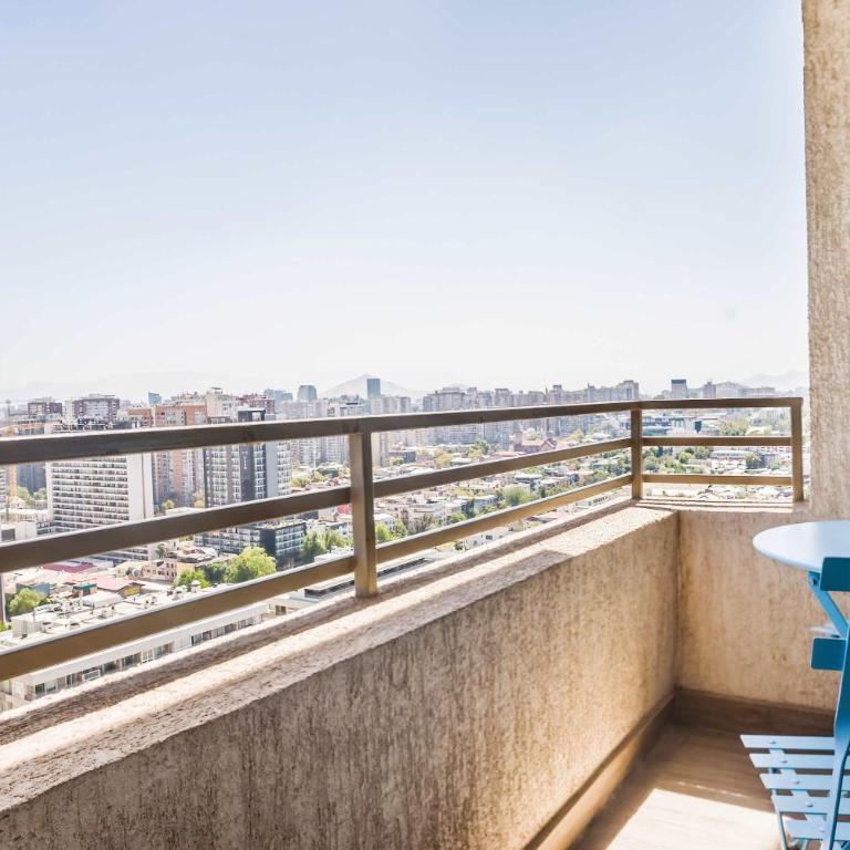 Experience Ultimate Comfort in Nunoa - Apartment - 4