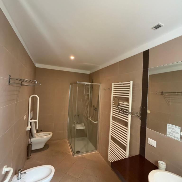 Hotel Trieste RICCIONE - Standard Family Room - 4