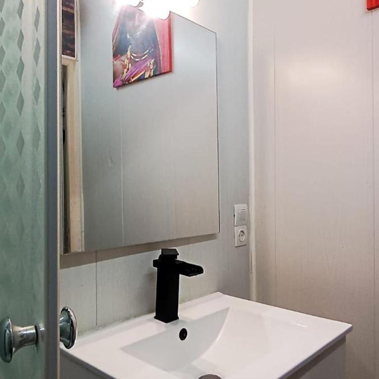 Georges B - Appartement - Rez-de-Chaussée - 21