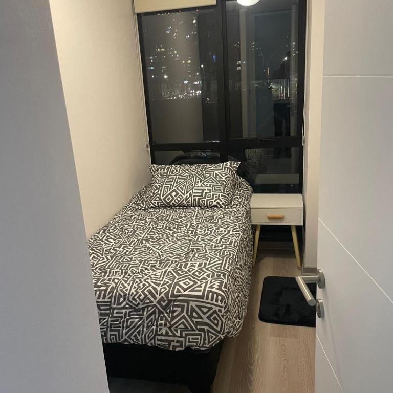 Moderno depto para 4 personas con estacionamiento - Two-Bedroom Apartment - 11