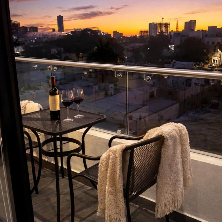 New Two-Bedroom Apartment with a Rooftop Pool, Minutes from the Beach - Apartamento de 2 dormitorios - 12