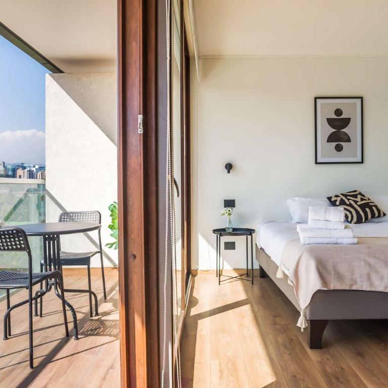 Experience comfort and spaciousness in Las Condes - Apartment - 1