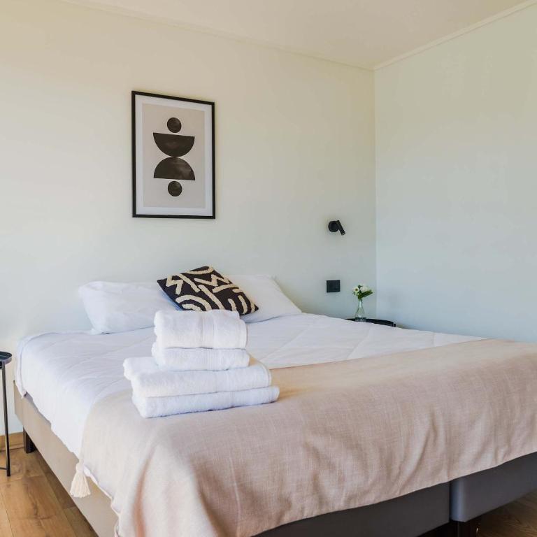 Experience comfort and spaciousness in Las Condes - Apartment - 5