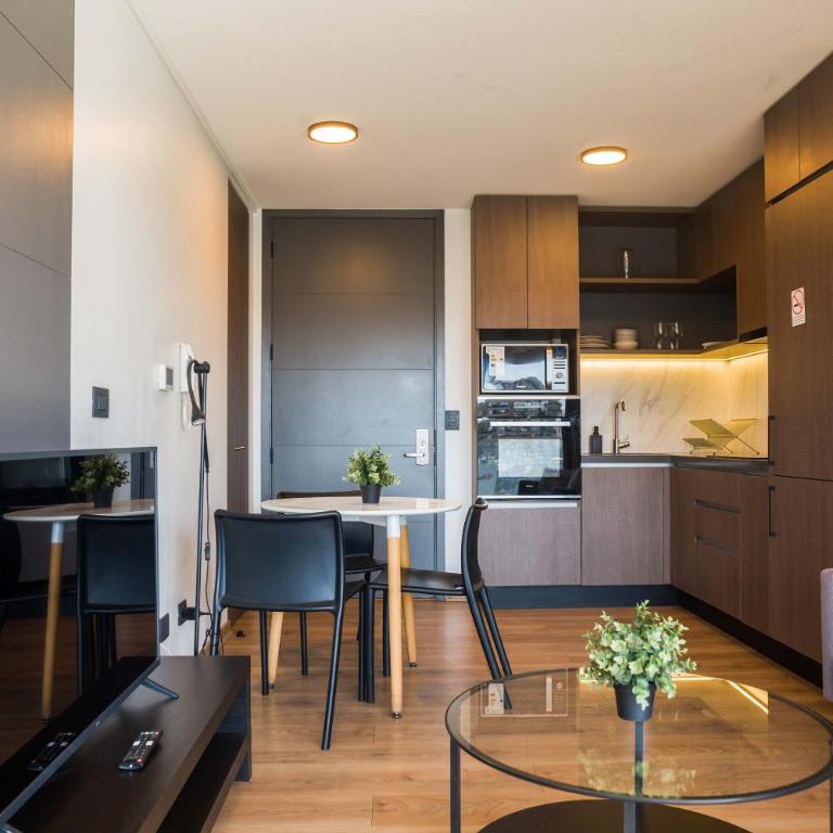 Experience comfort and spaciousness in Las Condes - Apartment - 12