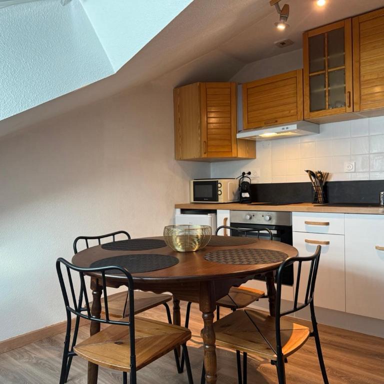 Appartement Gerardmer centre proche lac et ski - Appartement 1 Chambre - Vue sur Ville - 2