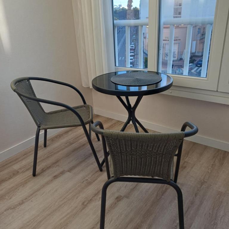 Stylish Apartment With Communal Pool - Apartamento de 2 dormitorios - 24