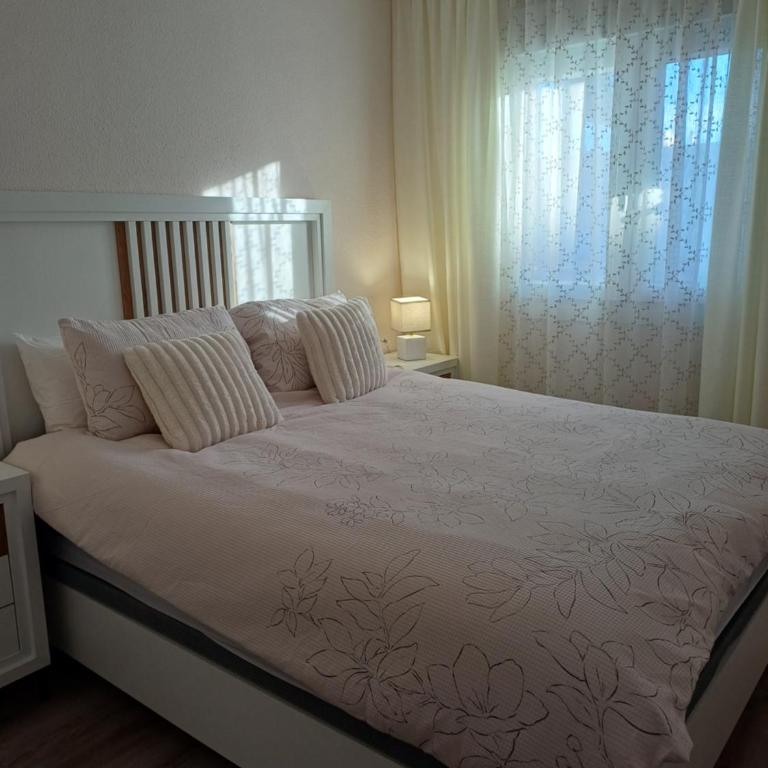 Stylish Apartment With Communal Pool - Apartamento de 2 dormitorios - 8