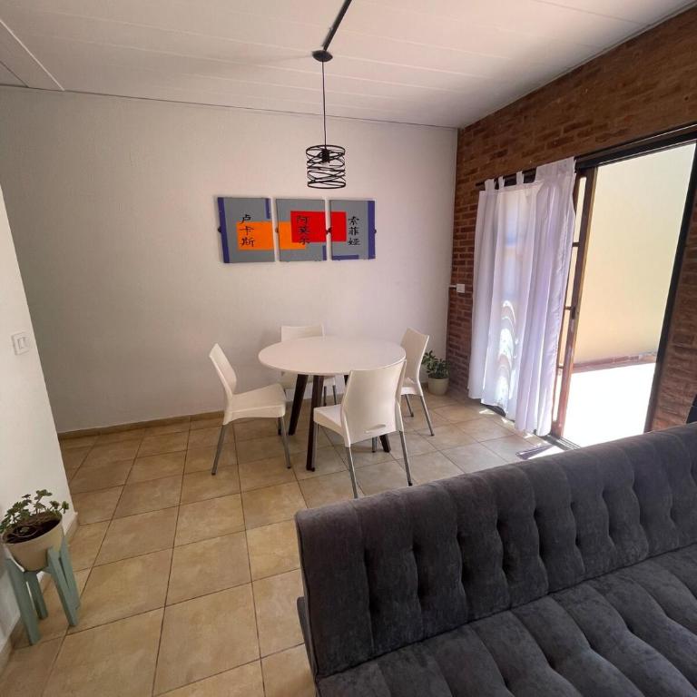 Casa con parque Caballito Ideal para familias - Casa Unifamiliar de 3 dormitorios - 36