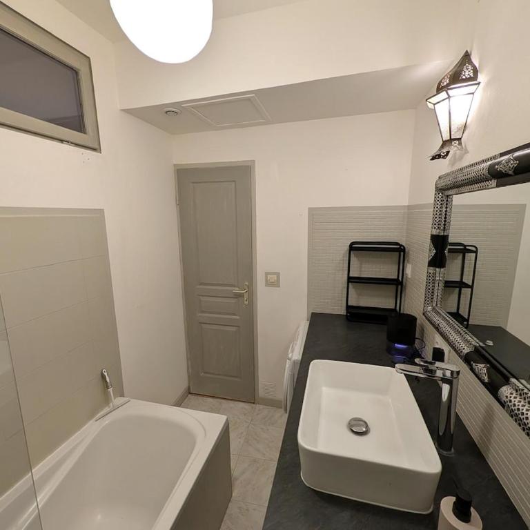 Charmant 3 pièces - Apartamento de 2 dormitorios - 5