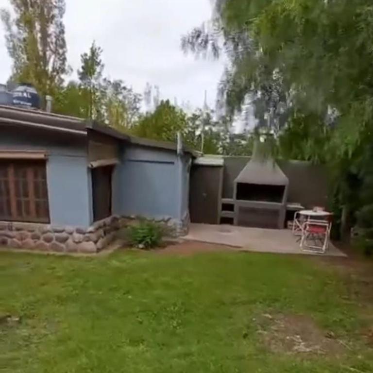 Complejo con piscina y jardin - Lujan de Cuyo - One-Bedroom House - 4