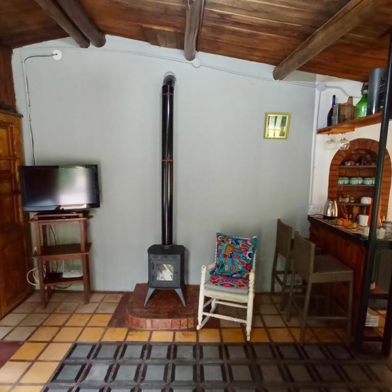 Complejo con piscina y jardin - Lujan de Cuyo - One-Bedroom House - 5