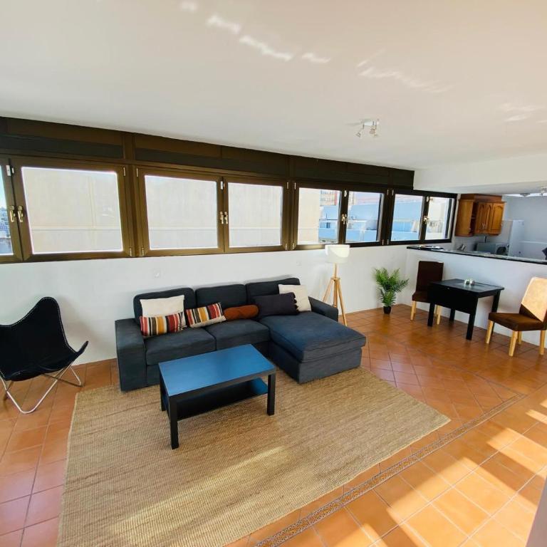 Penthouse, near beach, down town Fuengirola, free Parking - Apartamento de 3 dormitorios con vistas al mar - 5