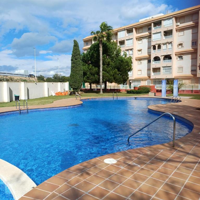Stylish Apartment With Communal Pool - Apartamento de 2 dormitorios - 27