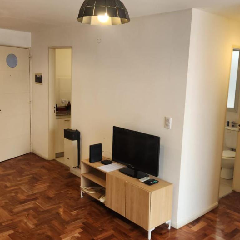 Santa Rosa 631 con parking en PB con costo adicional - Apartamento de 1 dormitorio - 3