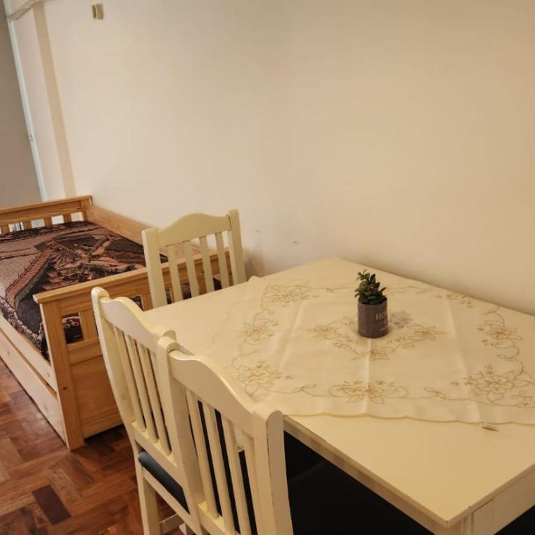 Santa Rosa 631 con parking en PB con costo adicional - Apartamento de 1 dormitorio - 2