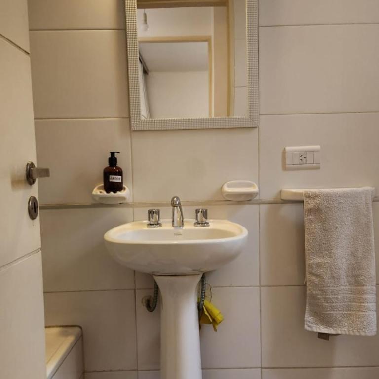Santa Rosa 631 con parking en PB con costo adicional - Apartamento de 1 dormitorio - 21