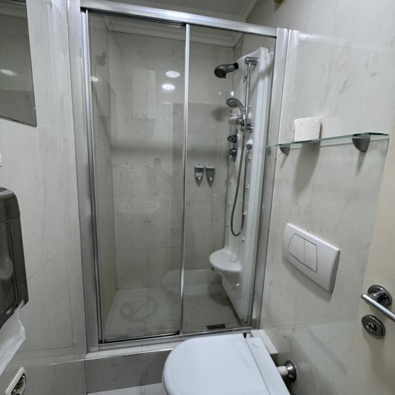 Apartment Central Square - Two-Bedroom Apartment - 8