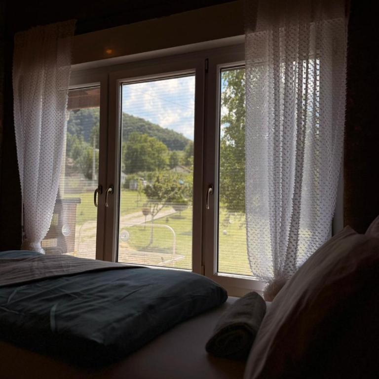 Forest Dream Bihac - Two-Bedroom House - 14