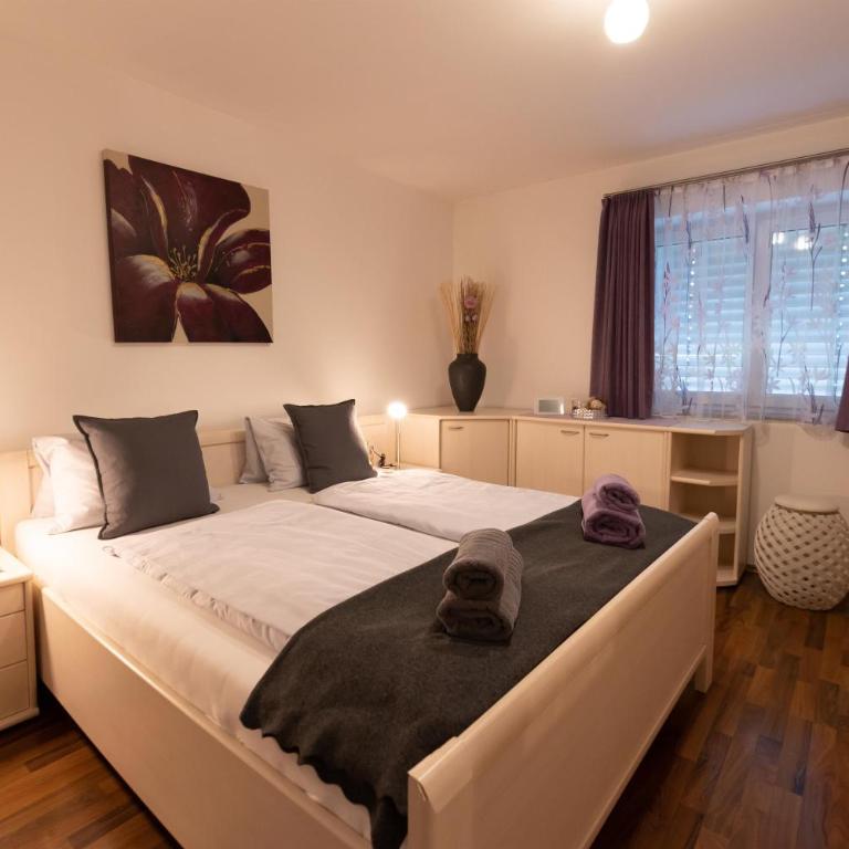 Ferienwohnung Ludwig Marchner - Apartment mit 1 Schlafzimmer und Dusche - 21