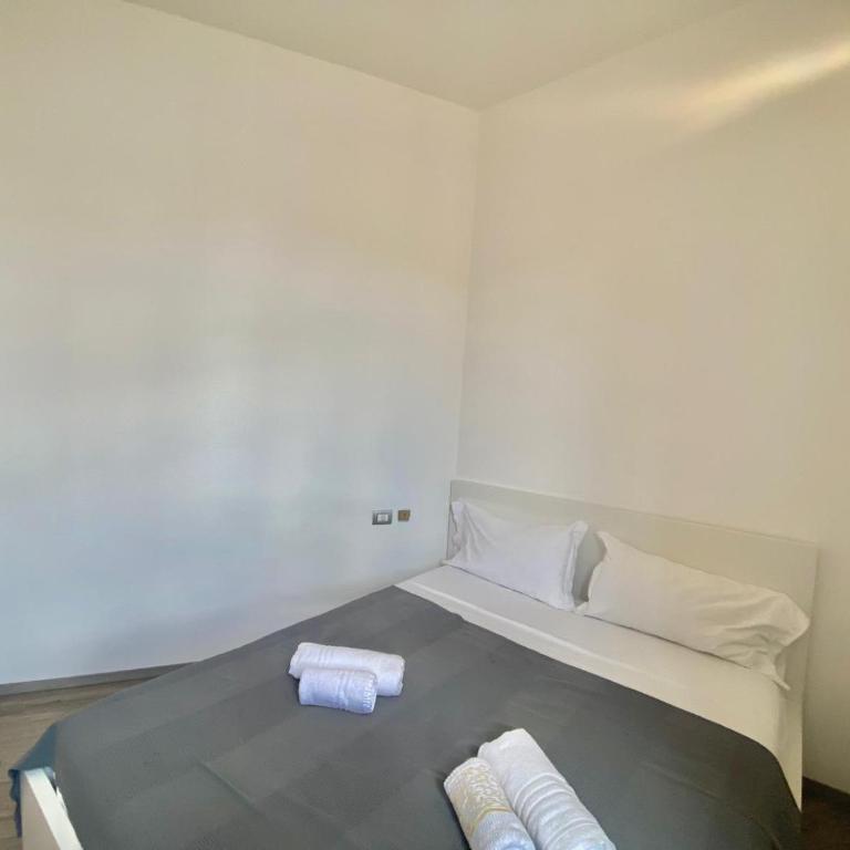 Palma Home, Elegante e Spaziosa nel cuore della Città di Milano, con Metropolitana M1 Gambara - Appartamento con 1 Camera da Letto - 20