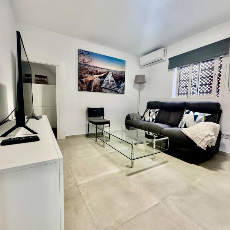 CYV - Modern choice for couples in good location - Apartamento de 2 dormitorios - 1
