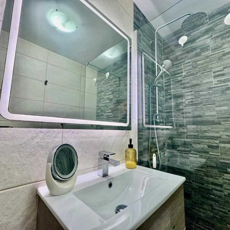 CYV - Modern choice for couples in good location - Apartamento de 2 dormitorios - 5