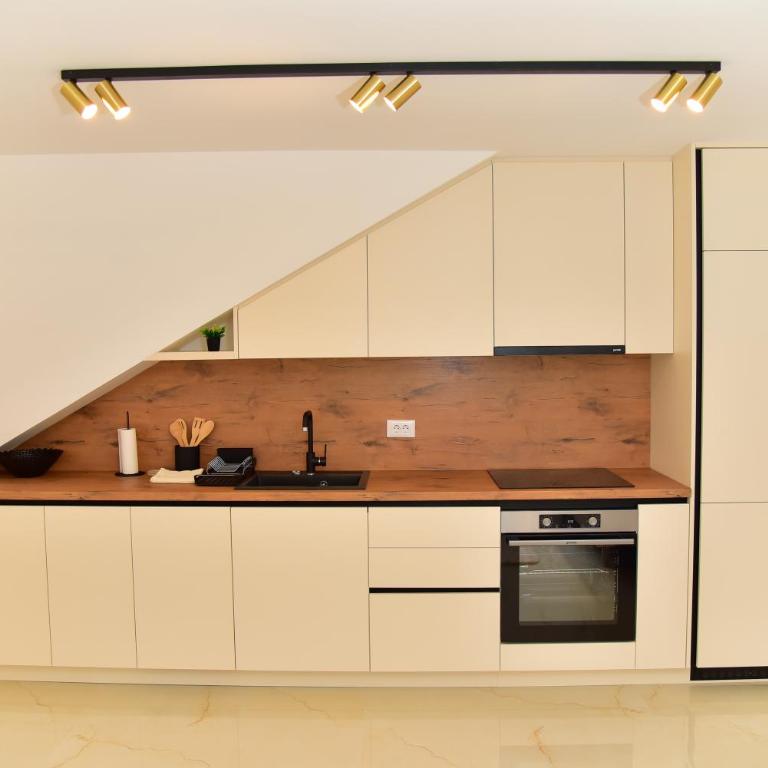 Labbra Lux - Apartman sa 1 Spavaćom Sobom - 13