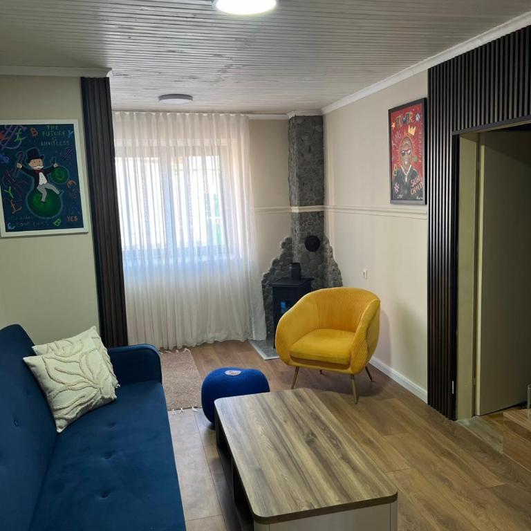 Dukley Family Home Near Podgorica Center - Three-Bedroom Apartment - 2