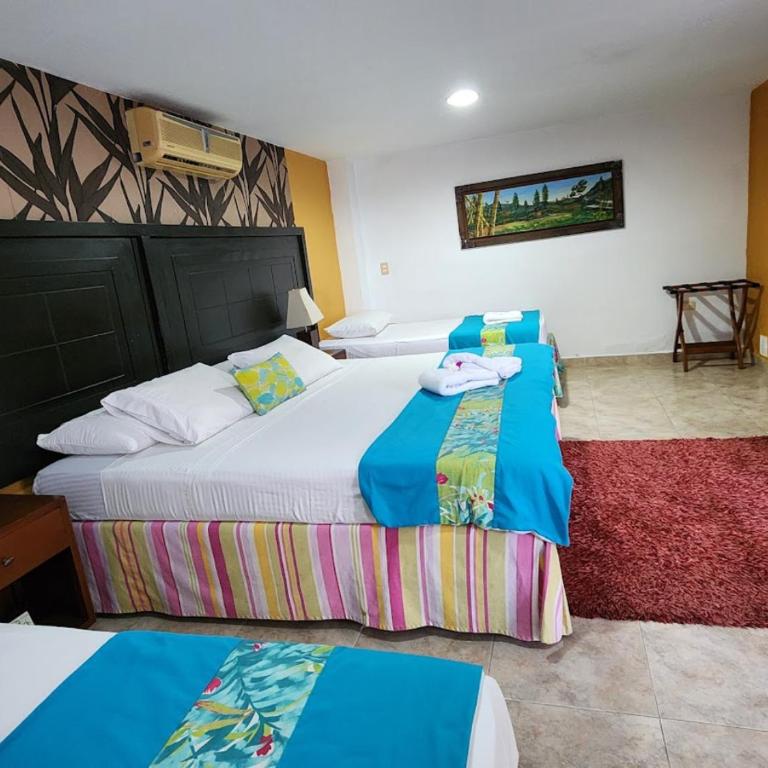 Hotel San Antonio del Cerro - Superior Triple Room - 11