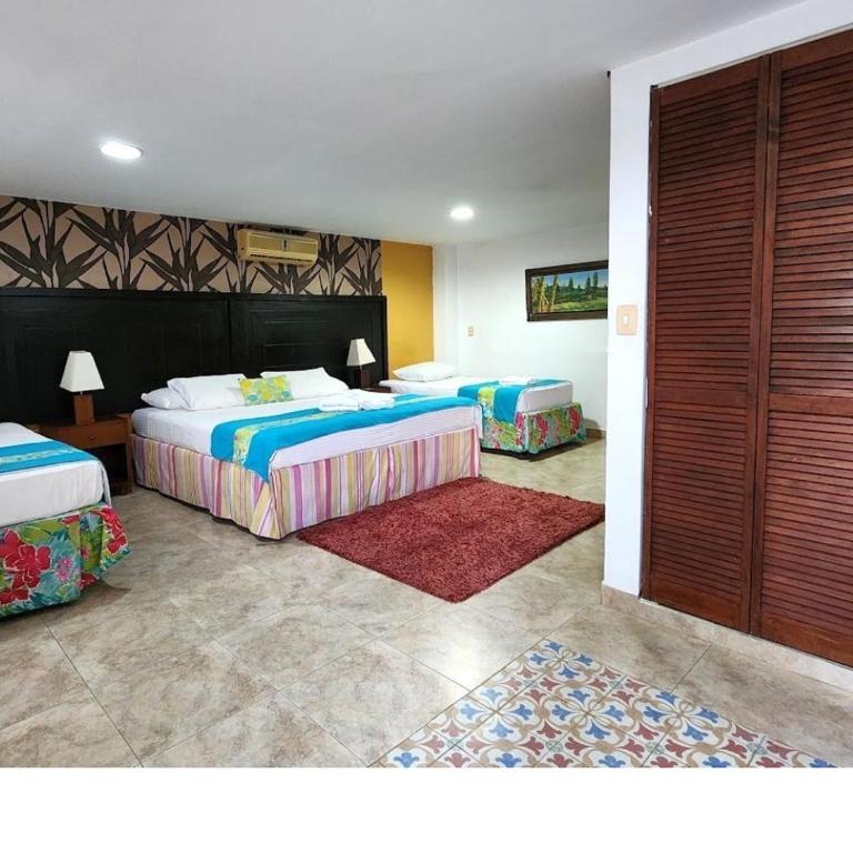 Hotel San Antonio del Cerro - Superior Triple Room - 7