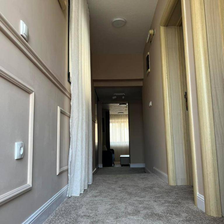 Dukley Family Home Near Podgorica Center - Three-Bedroom Apartment - 26