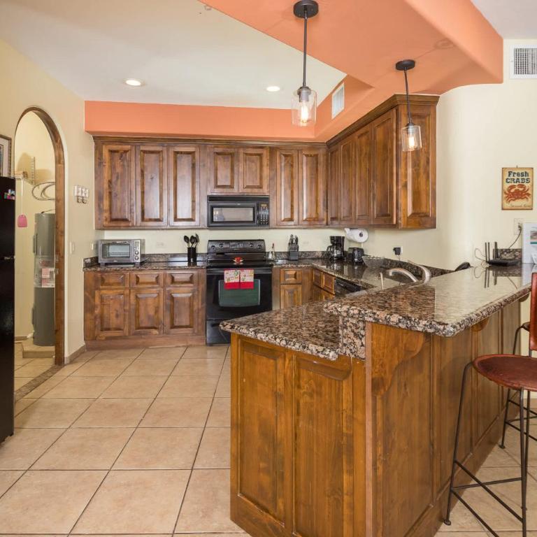 Bella Sirena B305 - Best Amenities on Sandy Beach - Apartment - 19