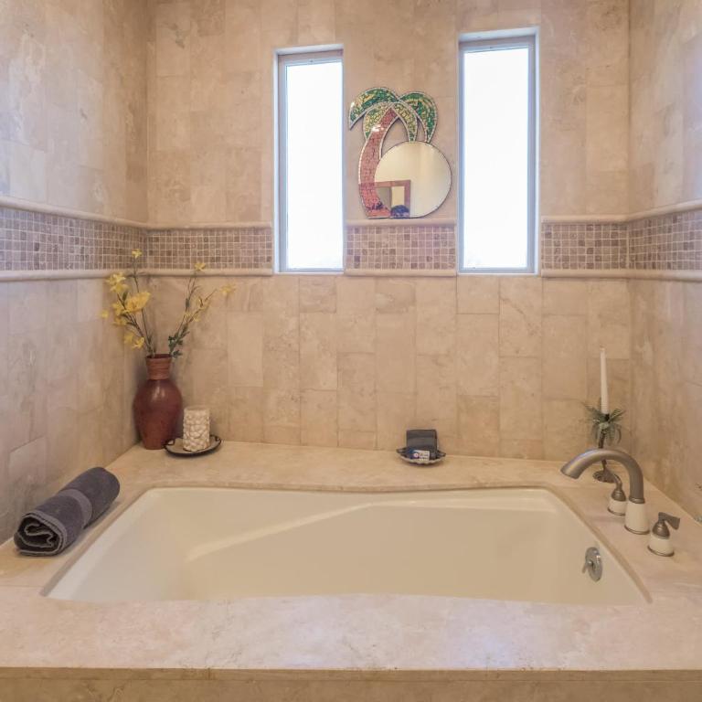 Bella Sirena B305 - Best Amenities on Sandy Beach - Apartment - 30
