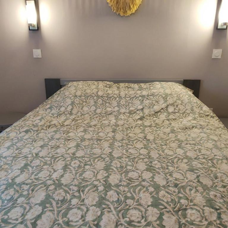 Le Nid des Bénédictins - Two-Bedroom Apartment - 12