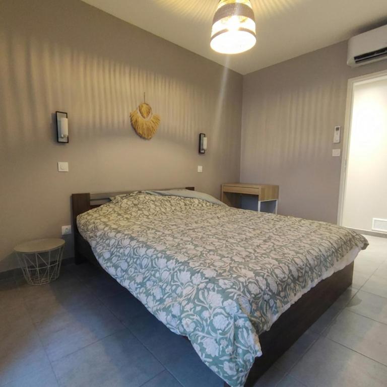 Le Nid des Bénédictins - Two-Bedroom Apartment - 9