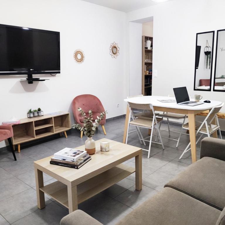 Le Nid des Bénédictins - Two-Bedroom Apartment - 3